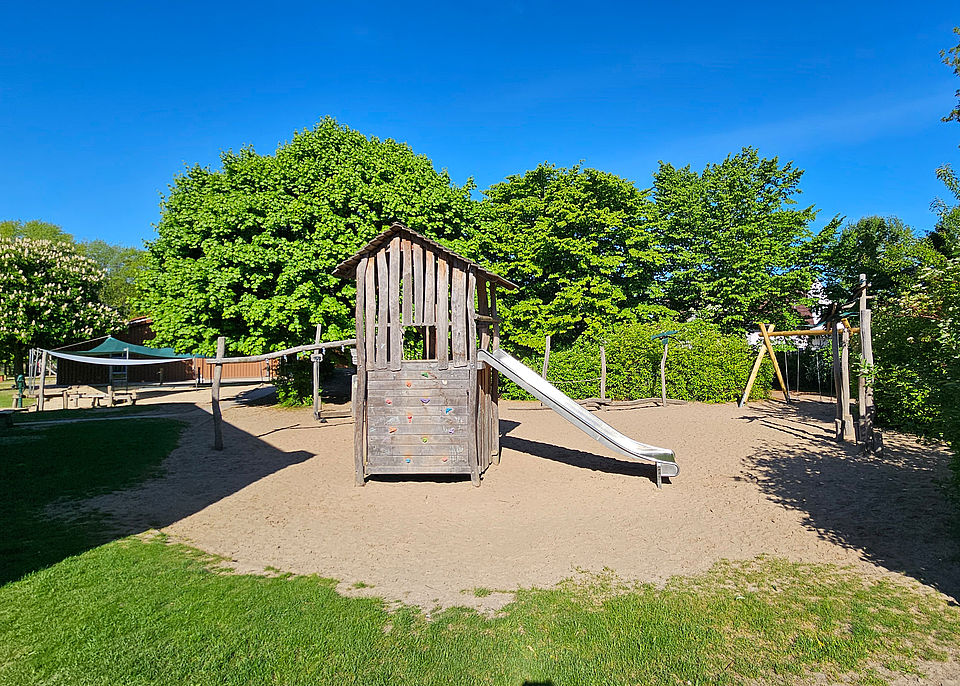 Kita Elmshorn Turnstraße Spieltürme