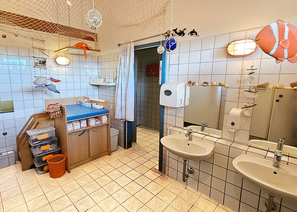 Kita Elmshorn Turnstraße Waschräum mit Waschbecken