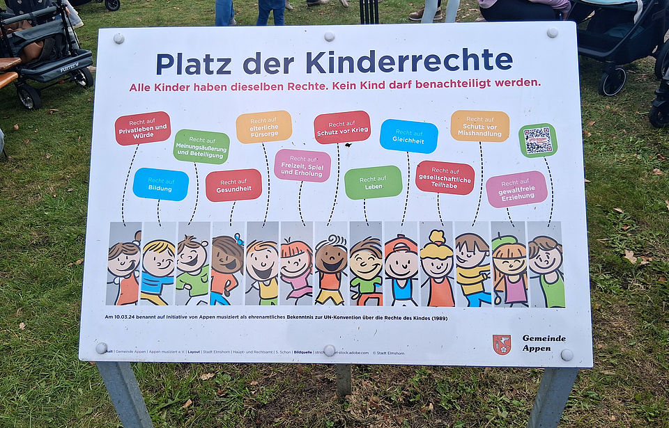 Kinderfest Kinderfest in Appen 2026: Schild des Platzes der Kinderrechte
