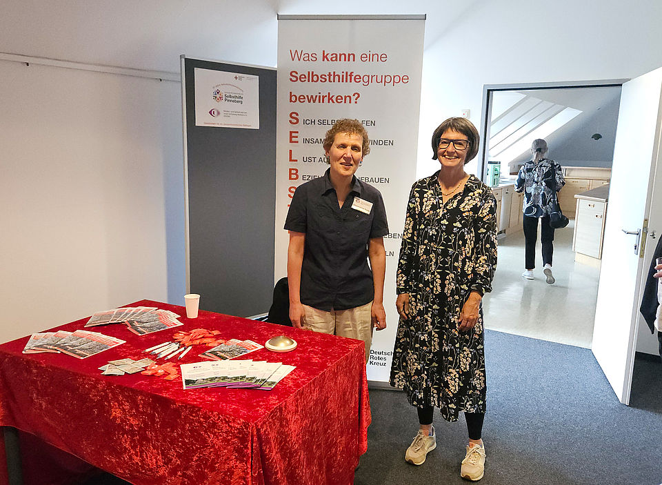 Demenz-Infoabend Infostand der Zentralen Kontaktstelle für Selbsthilfe und des Blinden- und Sehbehindertenverein SH e.V.